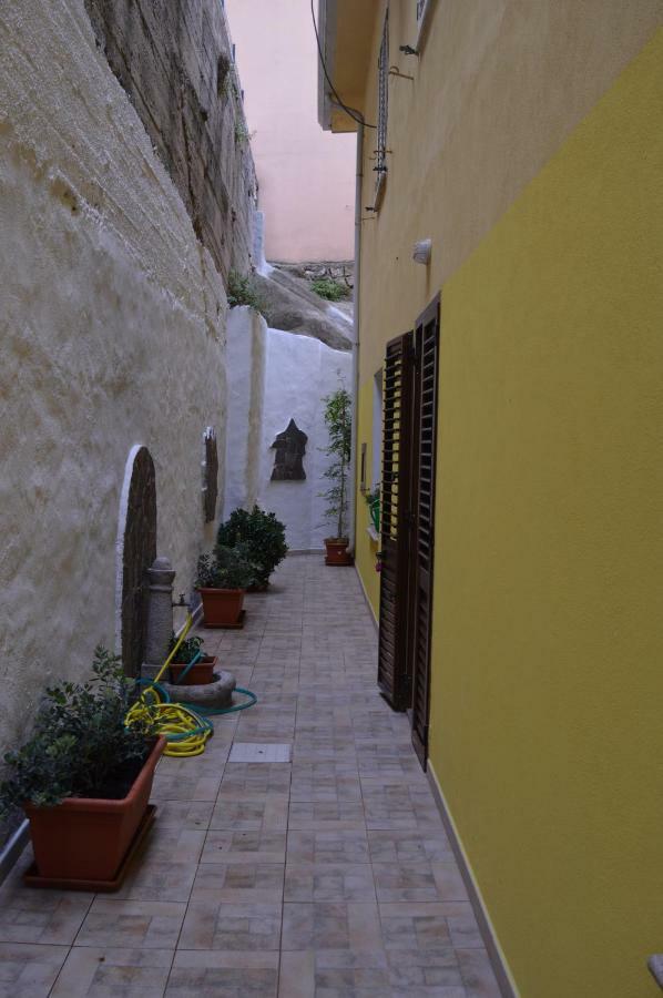 La Dependance Di Andreina Apartment Baunei Exterior foto
